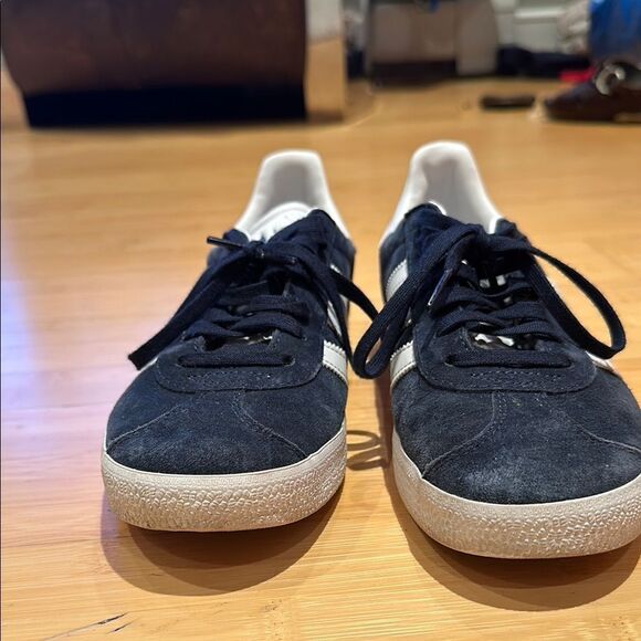 Adidas gazelle Navy Blue Sneakers - Picture 2 of 8